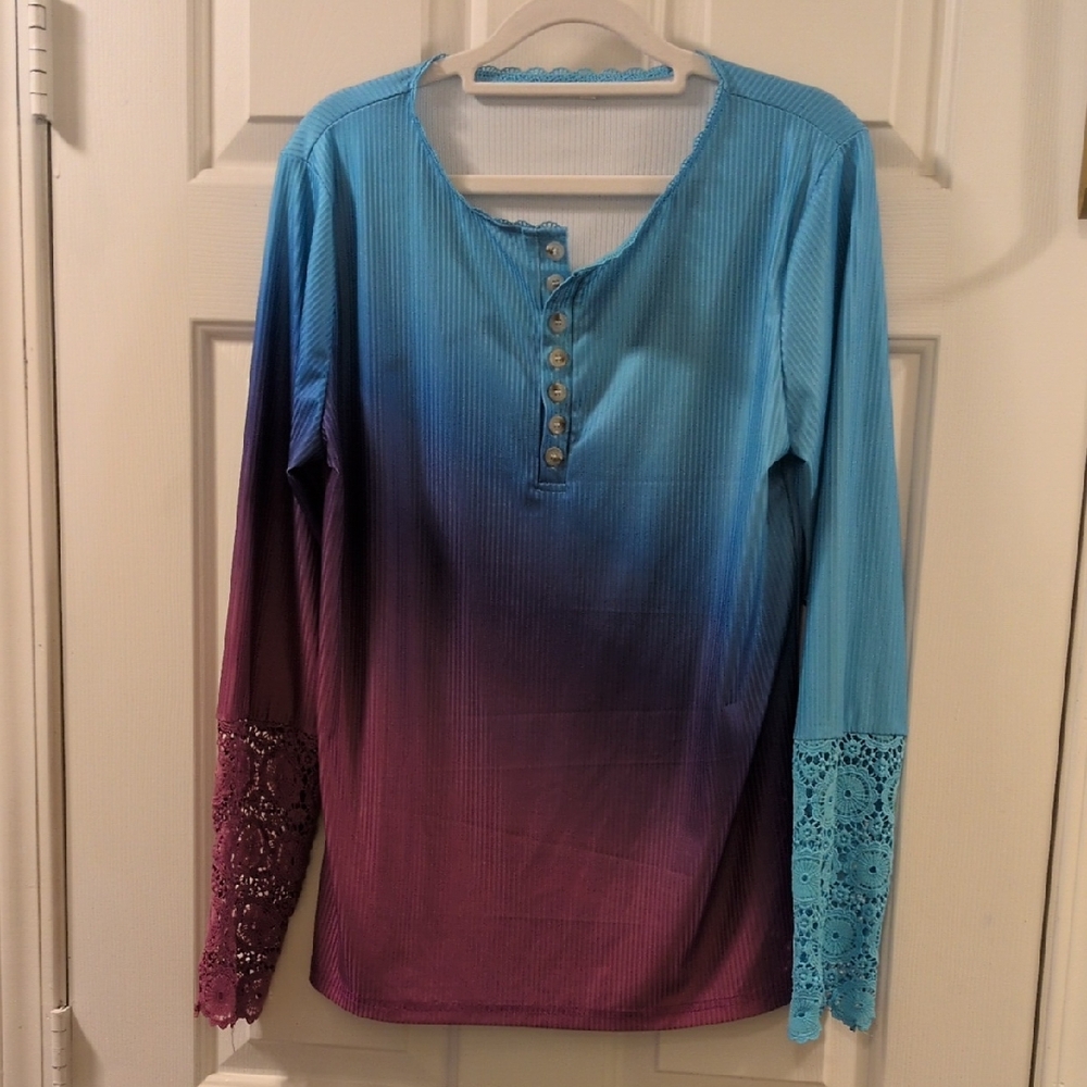 Ombre Lace-Cuff Henley Long Sleeve Top - Blue/Purple